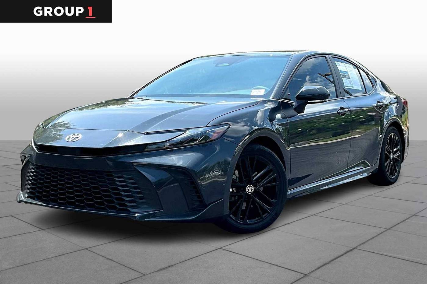 2025 Toyota Camry SE — Sedan — 15,174 mi — Bluffton, SC