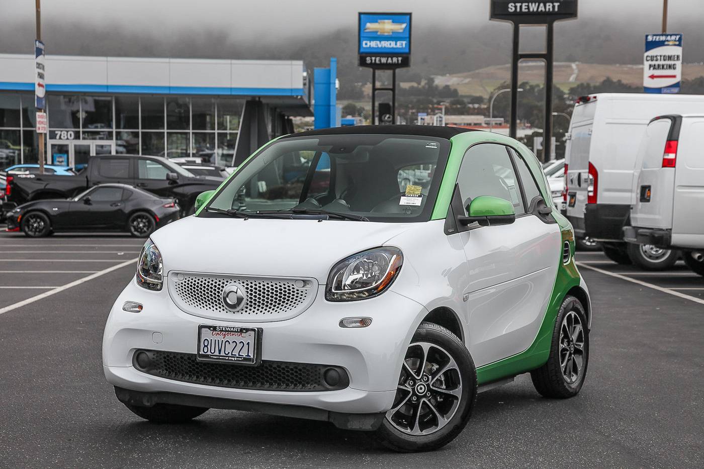 2017 smart fortwo electric drive Pure — Coupe — 18,310 mi — Colma, CA
