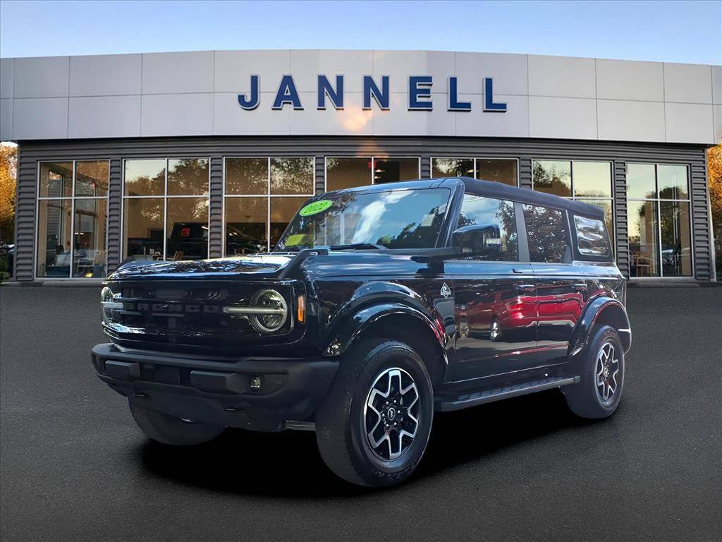 2022 Ford Bronco Outer Banks — SUV — 42,858 mi — Hanover, MA