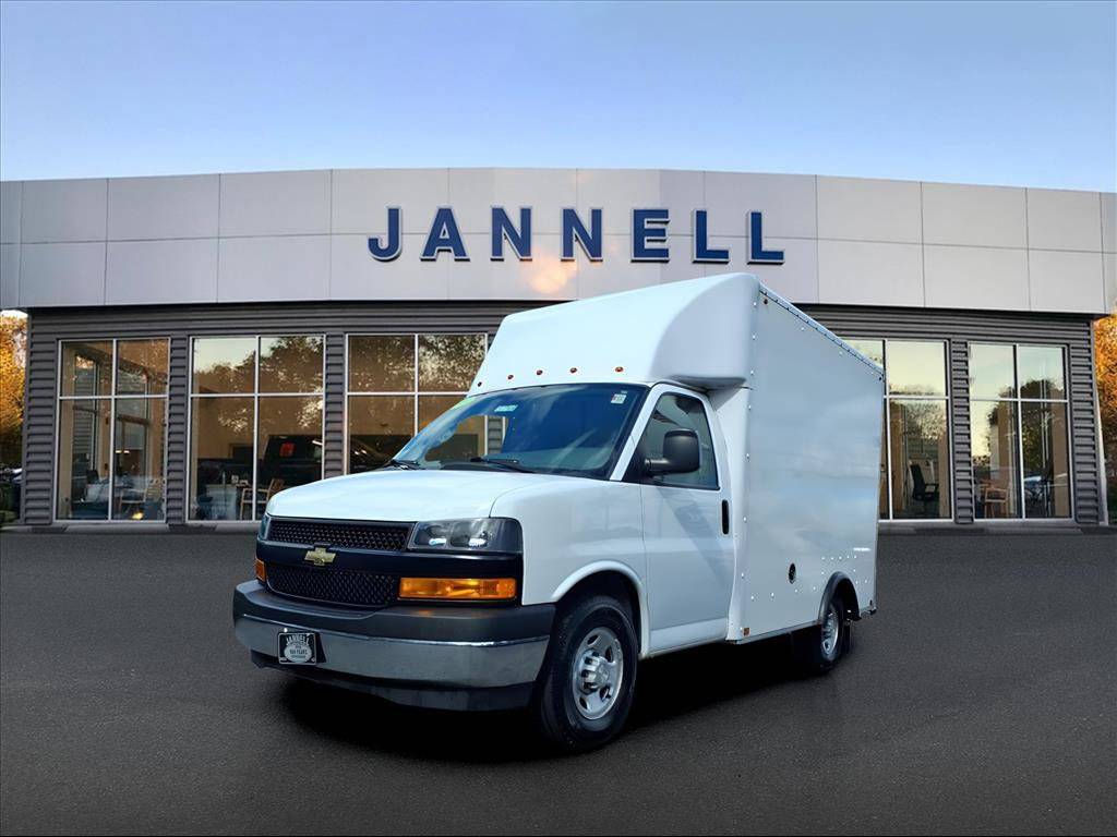 2021 Chevrolet Express Commercial Cutaway Express Commercial Cutaway — Chassis Cab Truck — 68,564 mi — Hanover, MA
