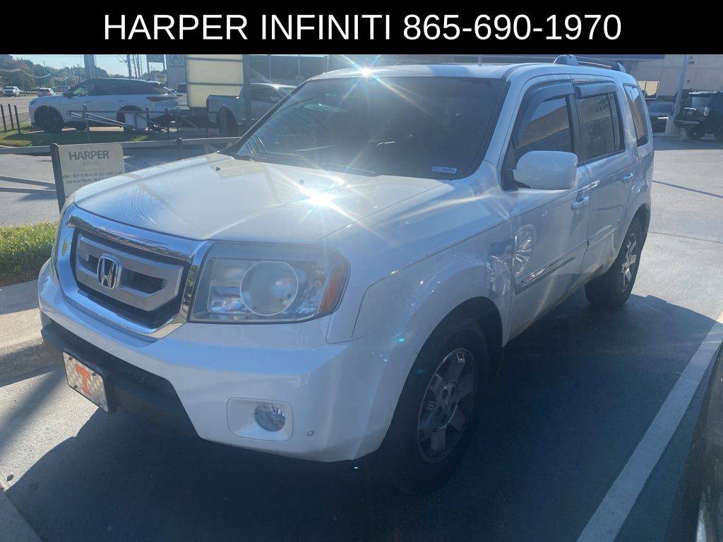2011 Honda Pilot Touring — SUV — 178,179 mi — Knoxville, TN
