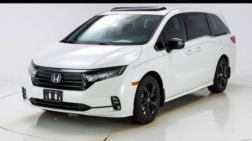 2023 Honda Odyssey Sport — Minivan — 30,440 mi — Knoxville, TN