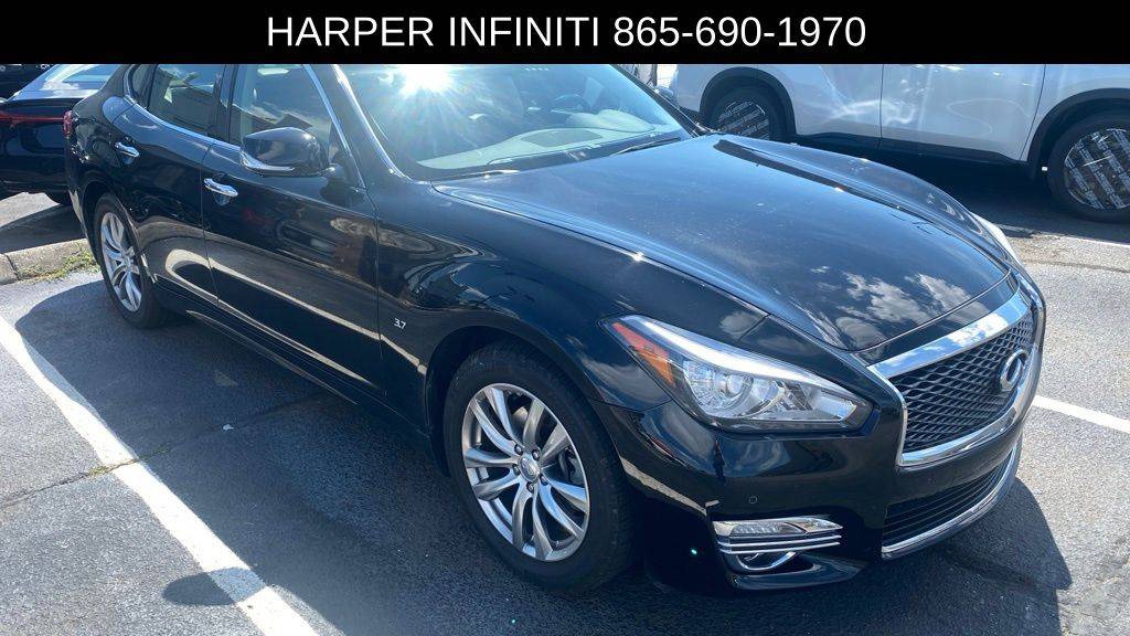 2015 INFINITI Q70 3.7 — Sedan — 85,772 mi — Knoxville, TN