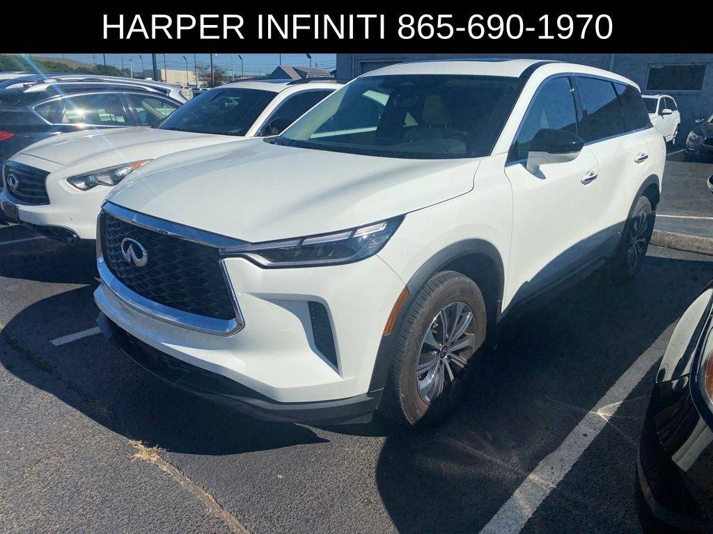 2025 INFINITI QX60 PURE — SUV — 7,667 mi — Knoxville, TN