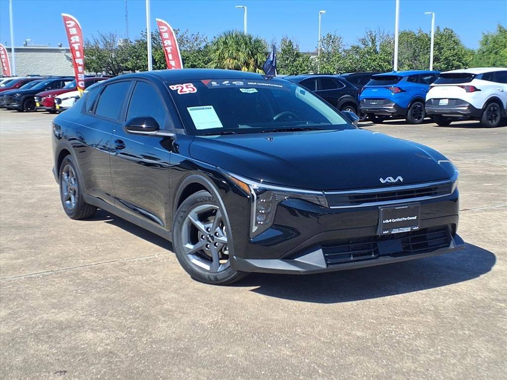 2025 Kia K4 LXS — Sedan — 6,501 mi — Houston, TX