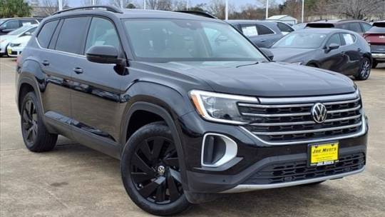 2024 Volkswagen Atlas SE with Technology — SUV — 16,040 mi — Houston, TX