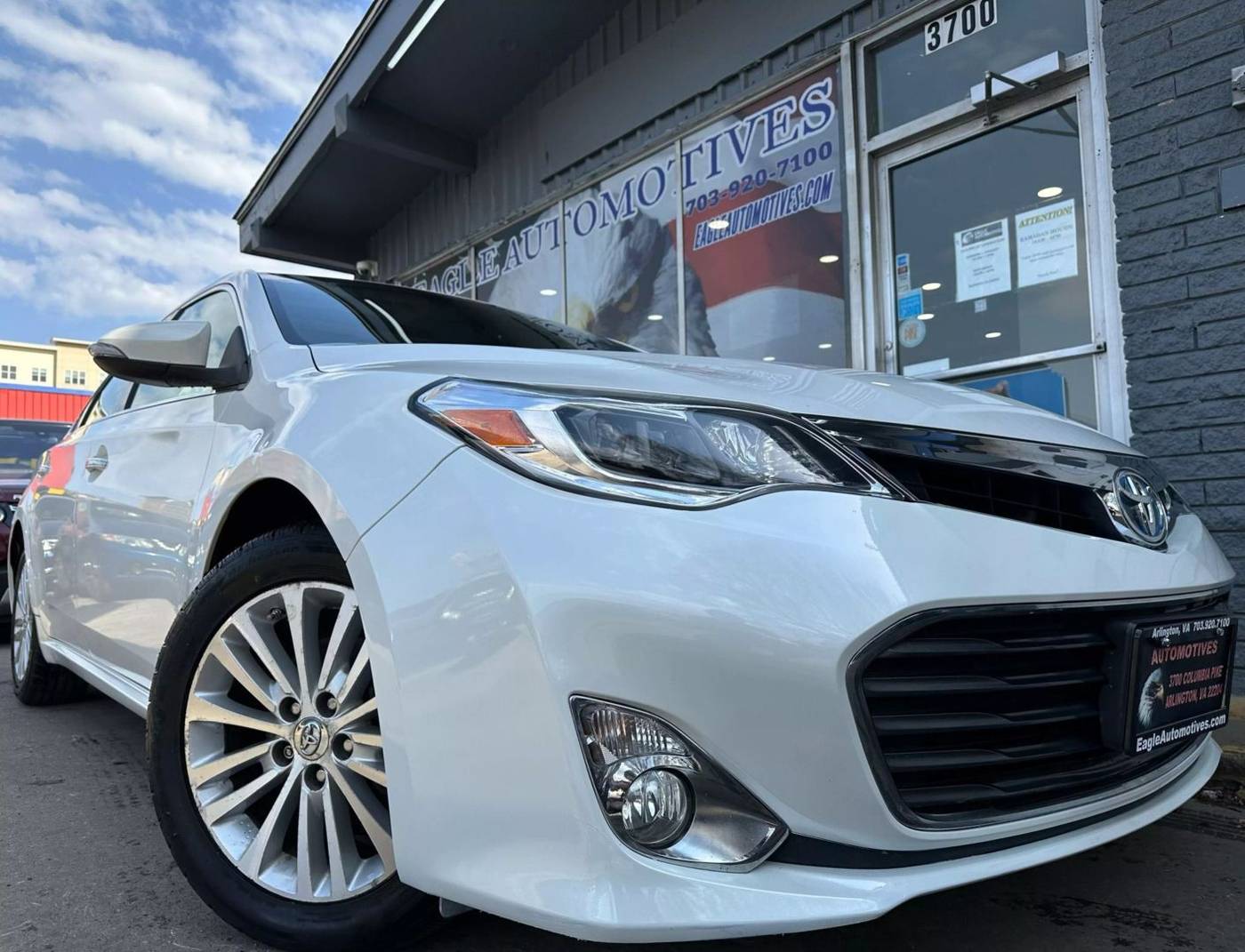 2015 Toyota Avalon Hybrid XLE Touring — Sedan — 76,635 mi — Arlington, VA