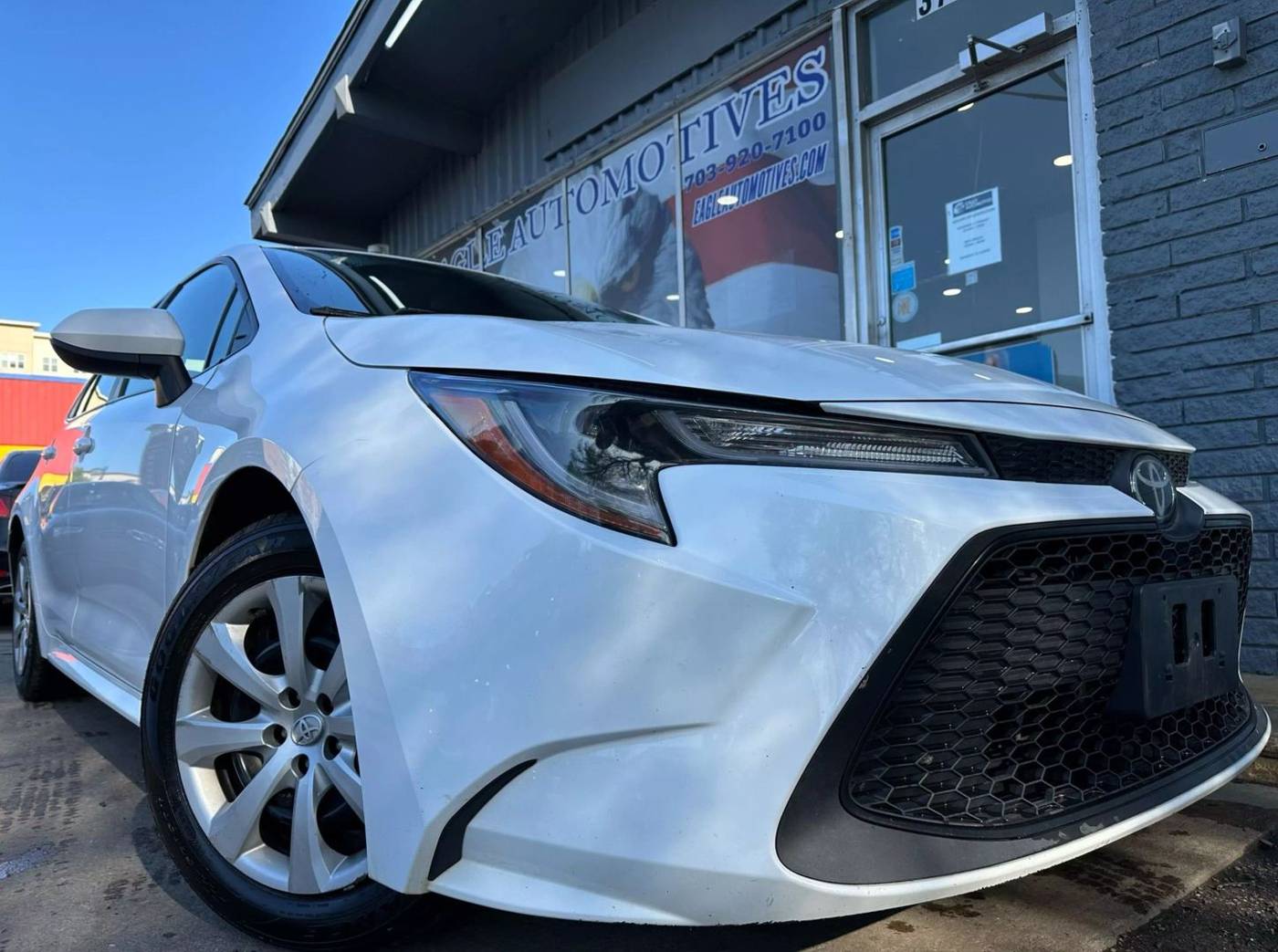 2020 Toyota Corolla LE — Sedan — 116,231 mi — Arlington, VA