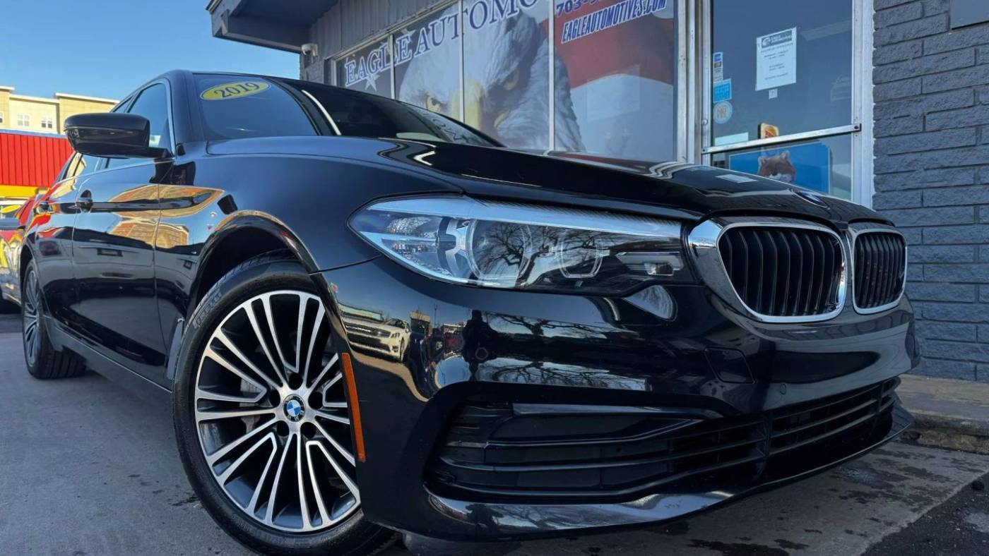 2019 BMW 5 Series 530i — Sedan — 82,111 mi — Arlington, VA