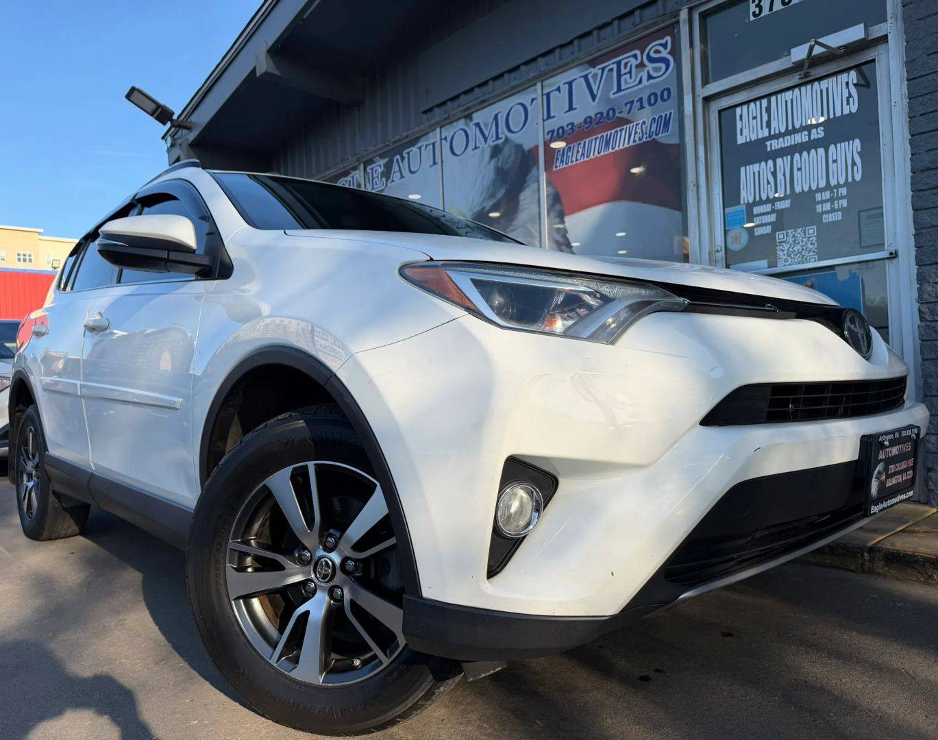 2018 Toyota RAV4 XLE — SUV — 117,707 mi — Arlington, VA