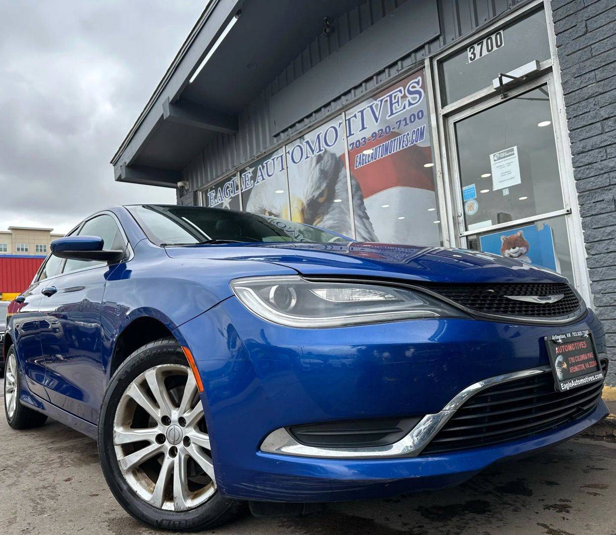 2015 Chrysler 200 Limited — Sedan — 188,367 mi — Arlington, VA