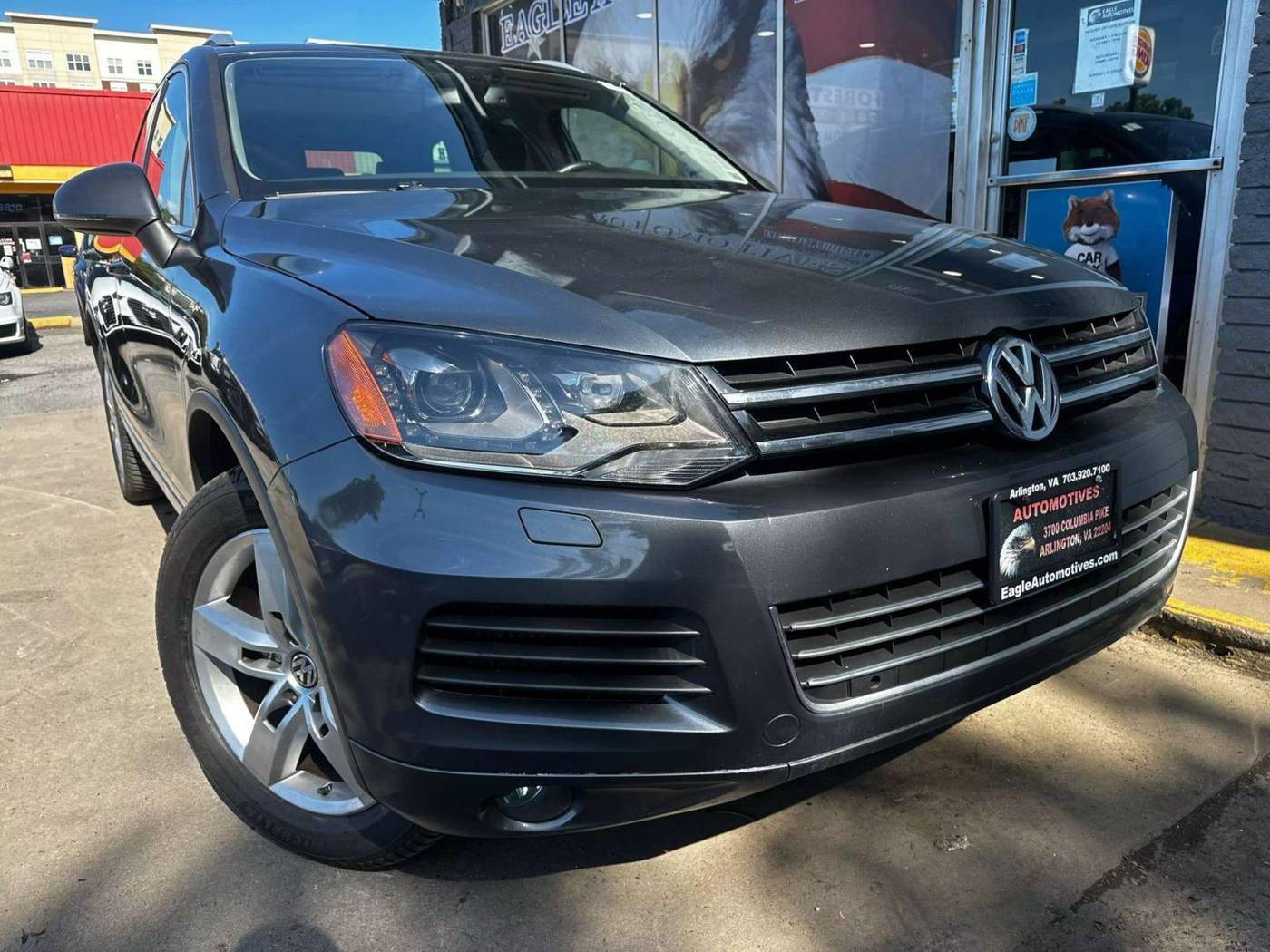 2012 Volkswagen Touareg TDI Sport — SUV — 106,395 mi — Arlington, VA