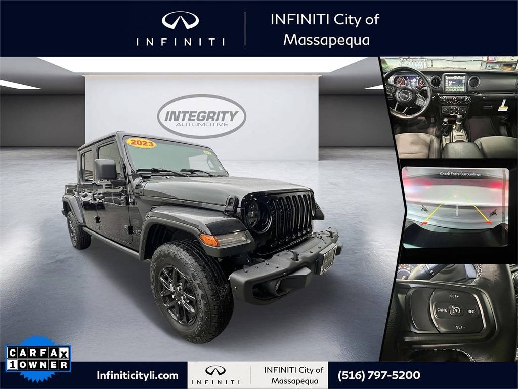 2023 Jeep Gladiator Freedom — Pickup Truck — 701 mi — Massapequa, NY