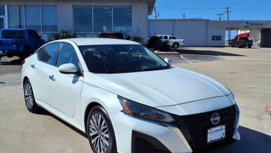2023 Nissan Altima SV — Sedan — 52,642 mi — Hillsboro, TX