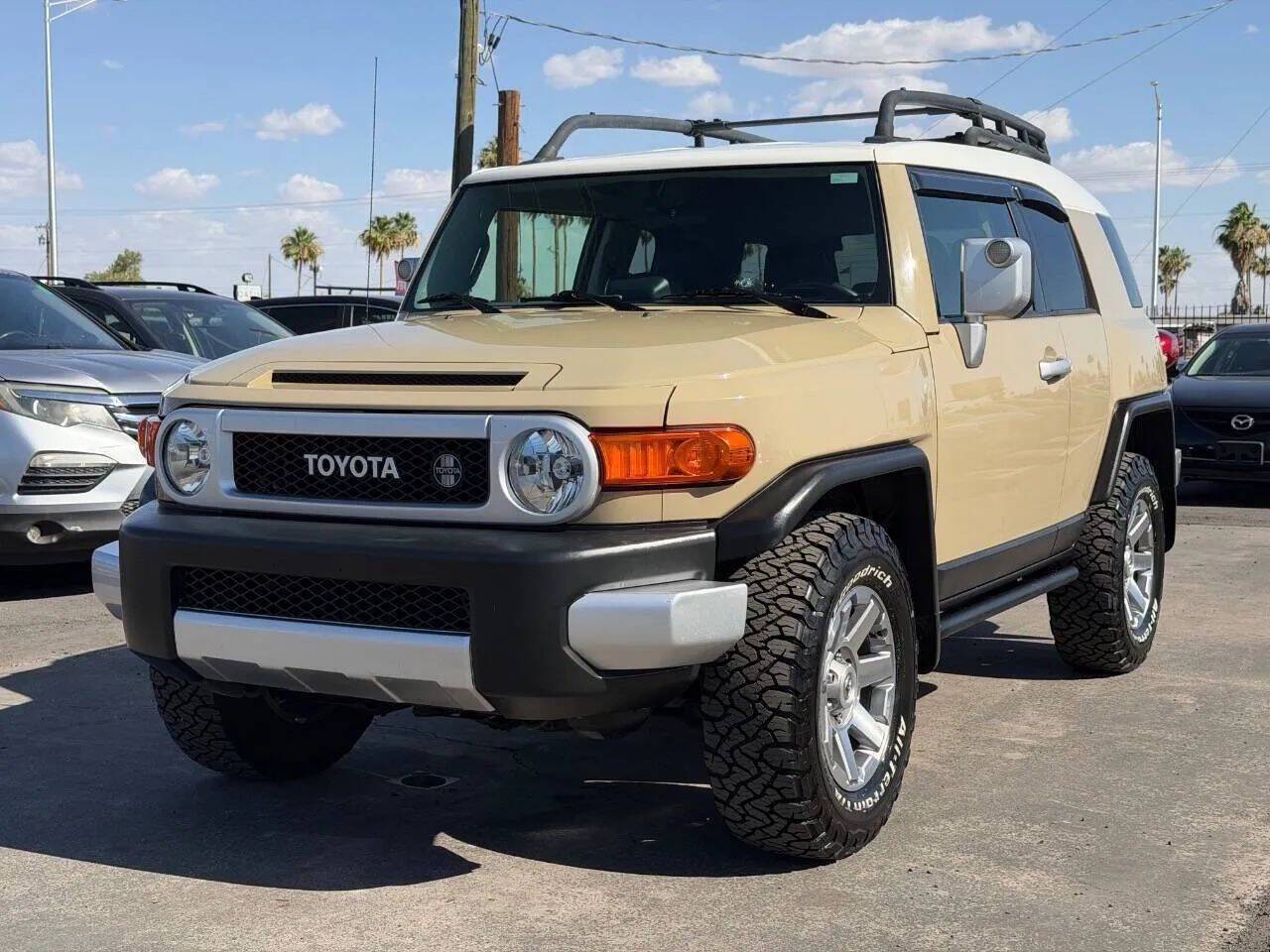 2014 Toyota FJ Cruiser Base