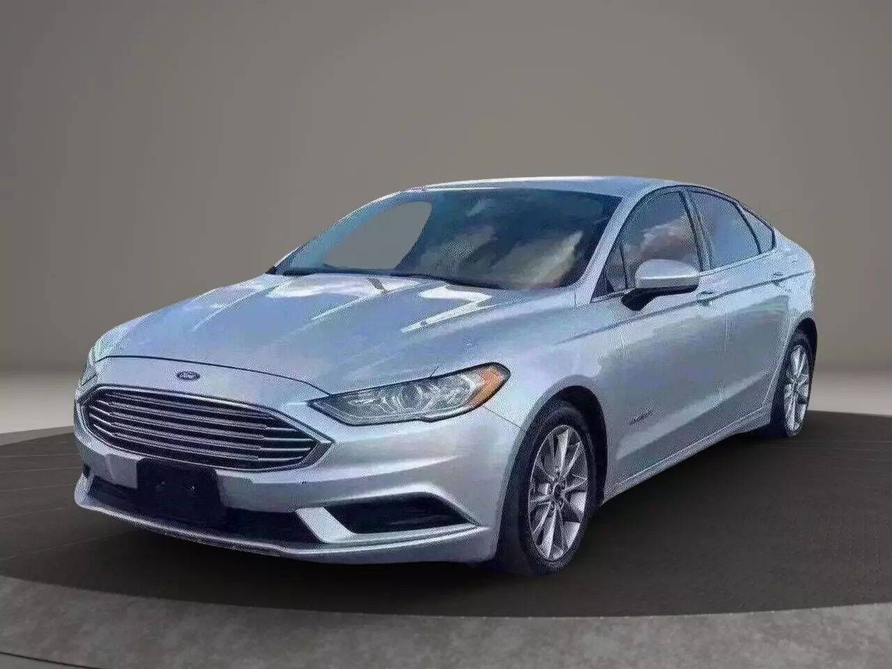 2017 Ford Fusion Hybrid SE — Sedan — 154,697 mi — Mesa, AZ