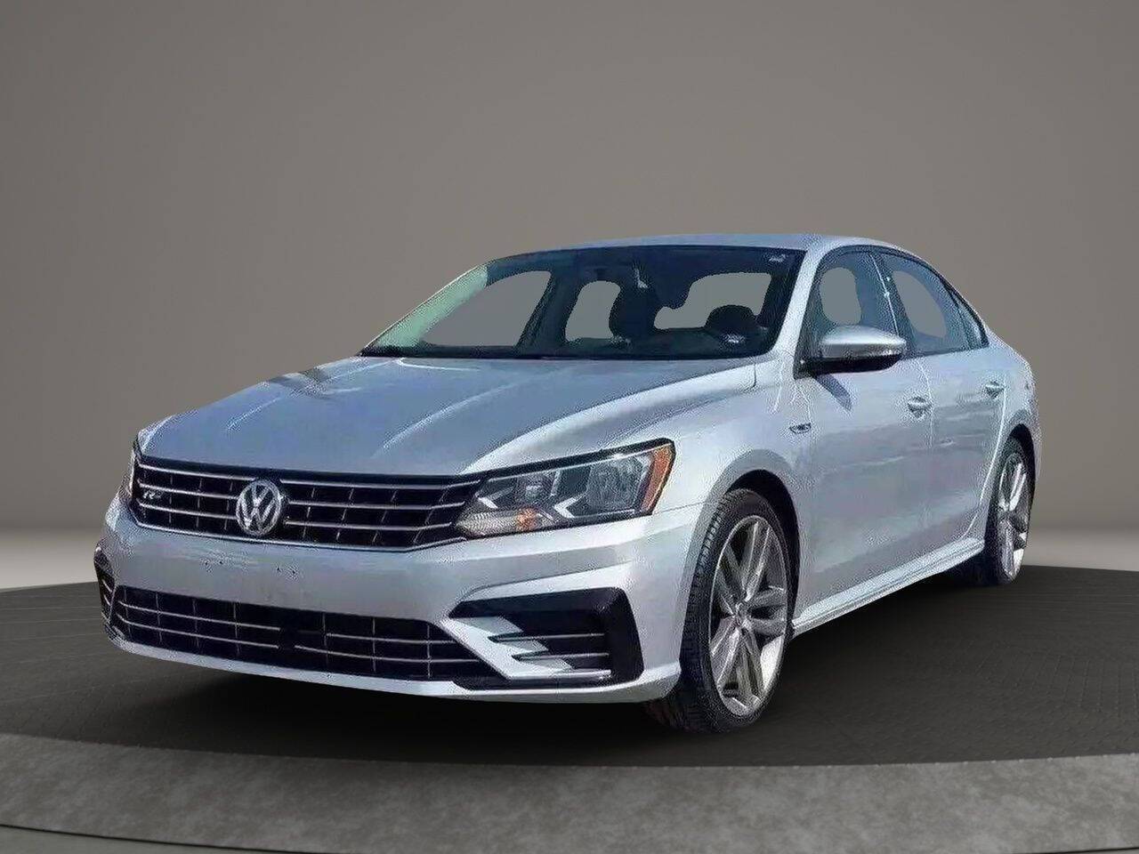 2018 Volkswagen Passat R-Line — Sedan — 101,935 mi — Mesa, AZ