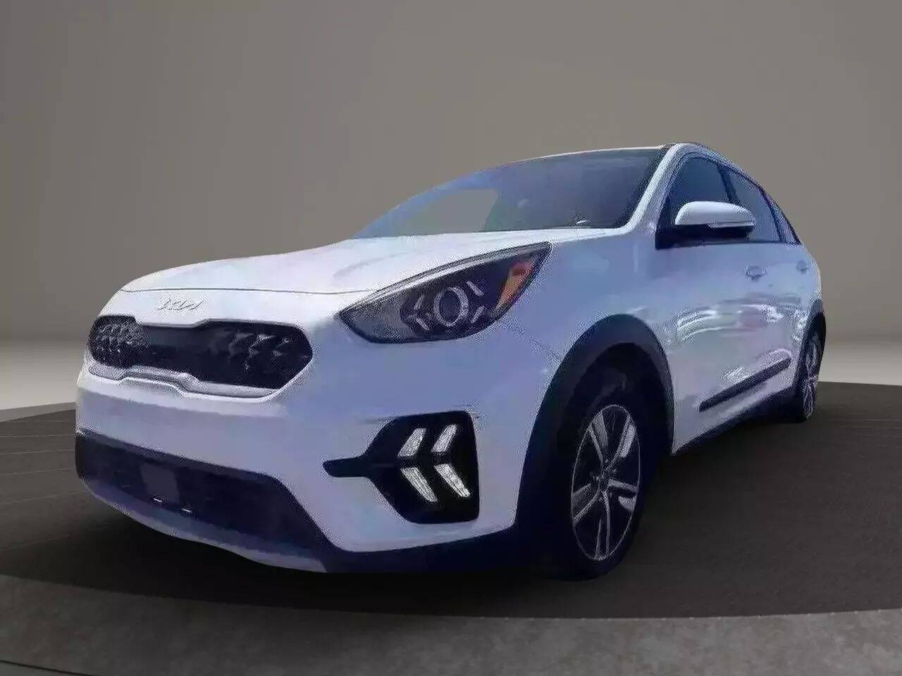 2022 Kia Niro Hybrid EX Premium — SUV — 95,310 mi — Mesa, AZ