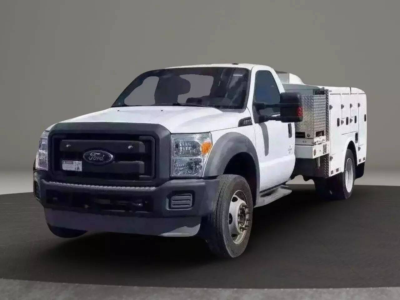 2012 Ford Super Duty F-550 Chassis Cab XL — Chassis Cab Truck — 166,514 mi — Mesa, AZ