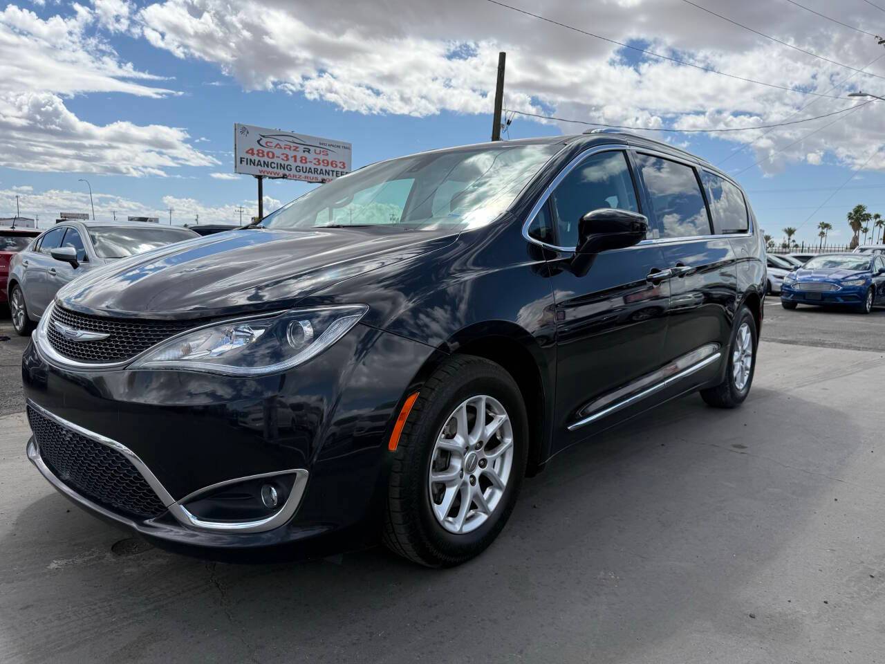2020 Chrysler Pacifica Touring L — Minivan — 102,073 mi — Mesa, AZ