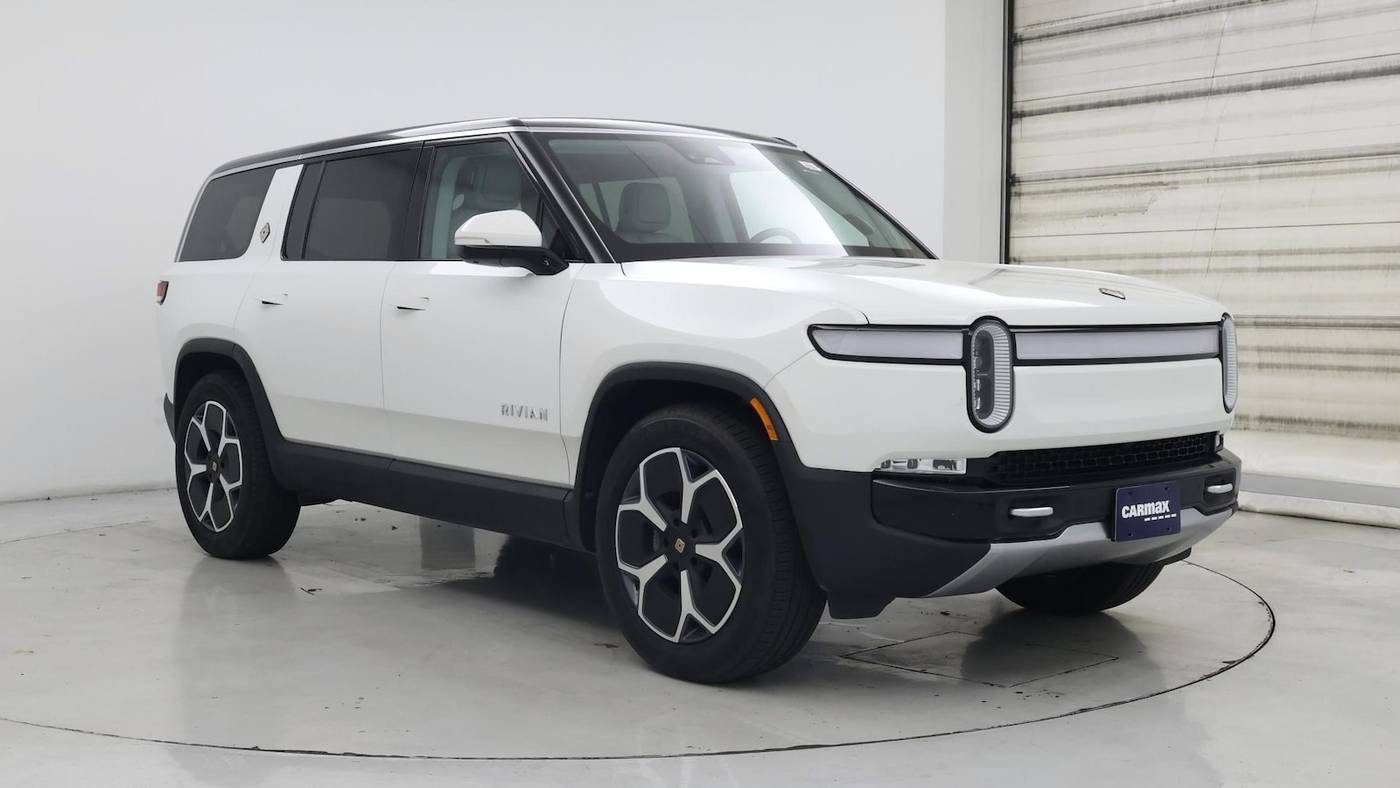 2023 Rivian R1S