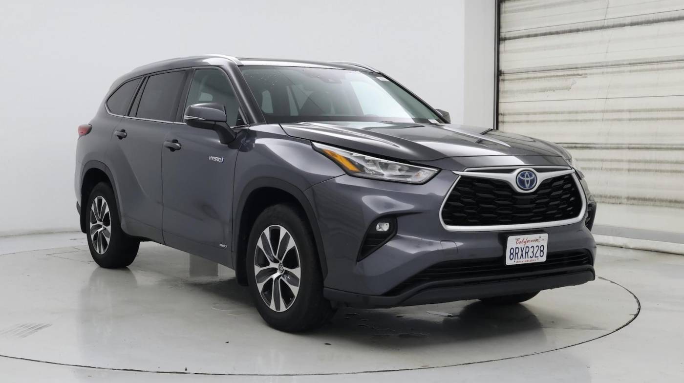2020 Toyota Highlander Hybrid XLE — SUV — 42,868 mi — Sacramento, CA