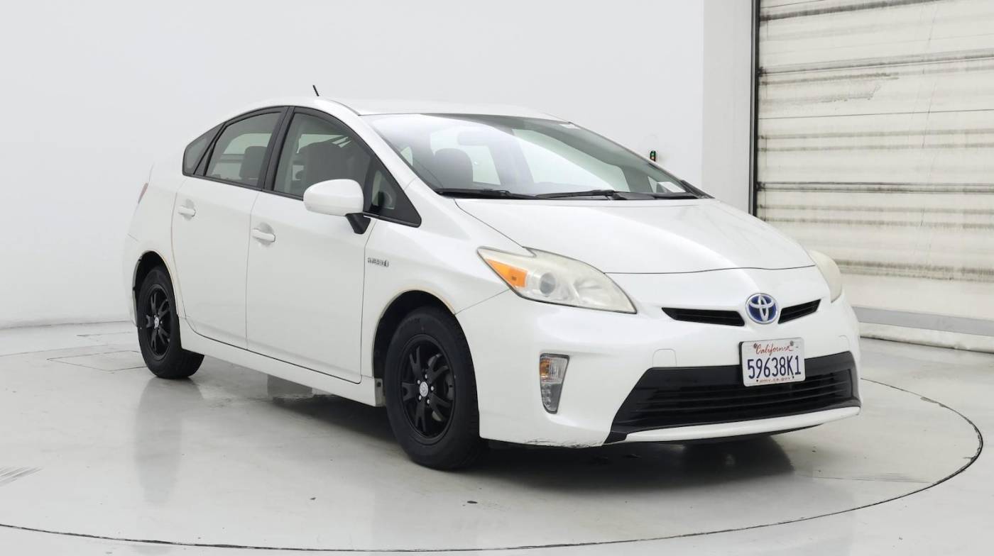 2013 Toyota Prius Three — Sedan — 98,932 mi — Sacramento, CA