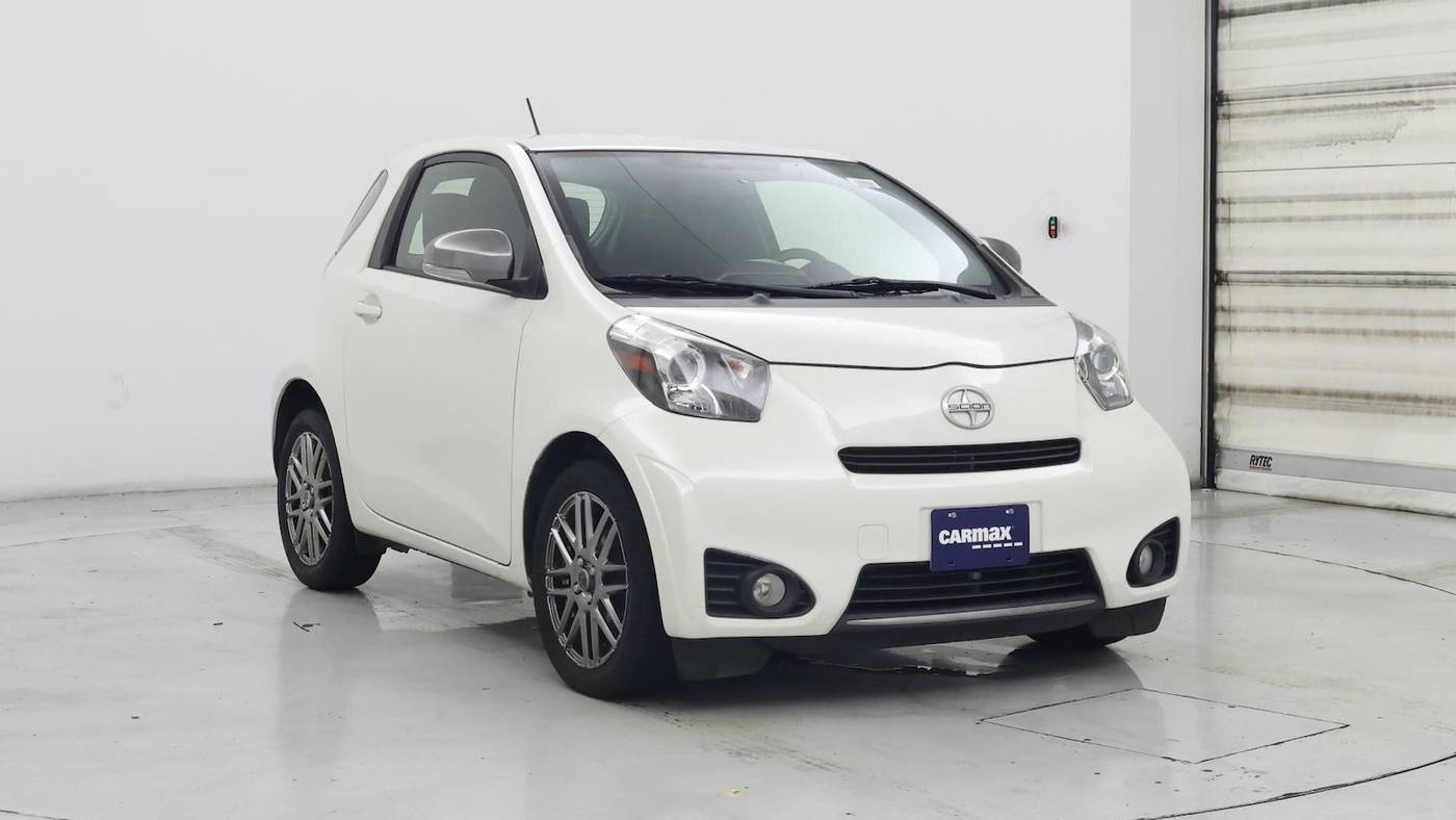 2014 Scion iQ