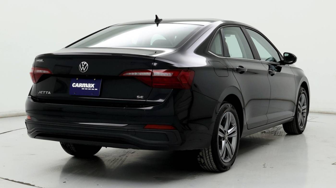 2023 Volkswagen Jetta SE — Sedan — 14,615 mi — Frederick, MD