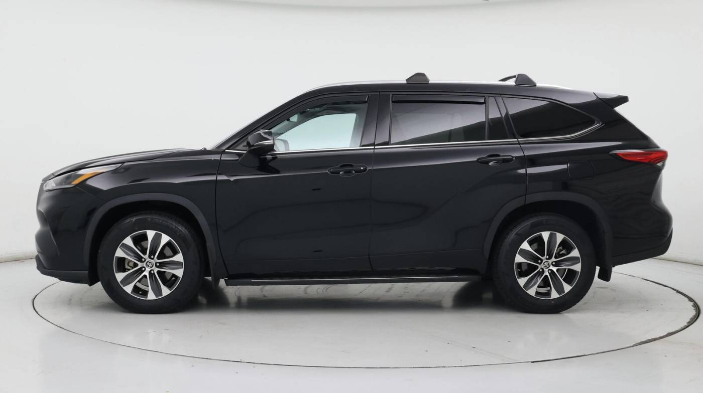 2021 Toyota Highlander XLE — SUV — 45,948 mi — Frederick, MD