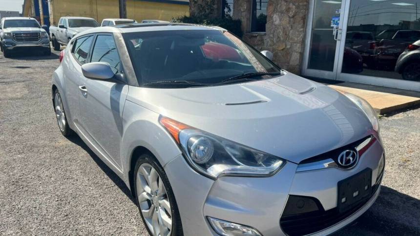 2013 Hyundai Veloster Base — Hatchback — 72,597 mi — Tulsa, OK