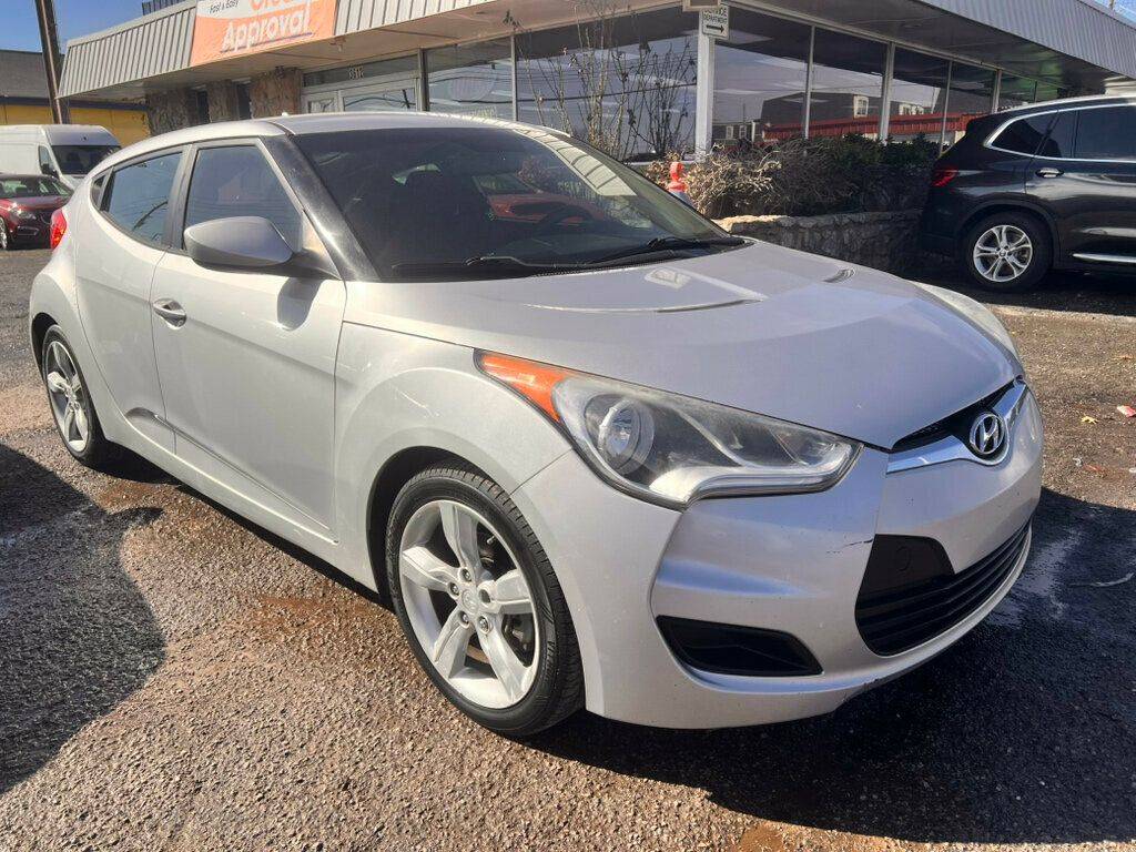 2015 Hyundai Veloster Base — Hatchback — 124,389 mi — Tulsa, OK