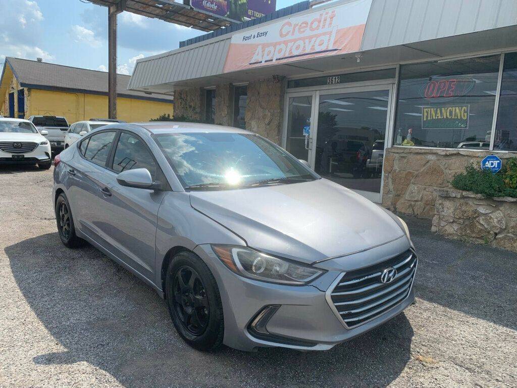 2017 Hyundai Elantra SE — Sedan — 214,266 mi — Tulsa, OK