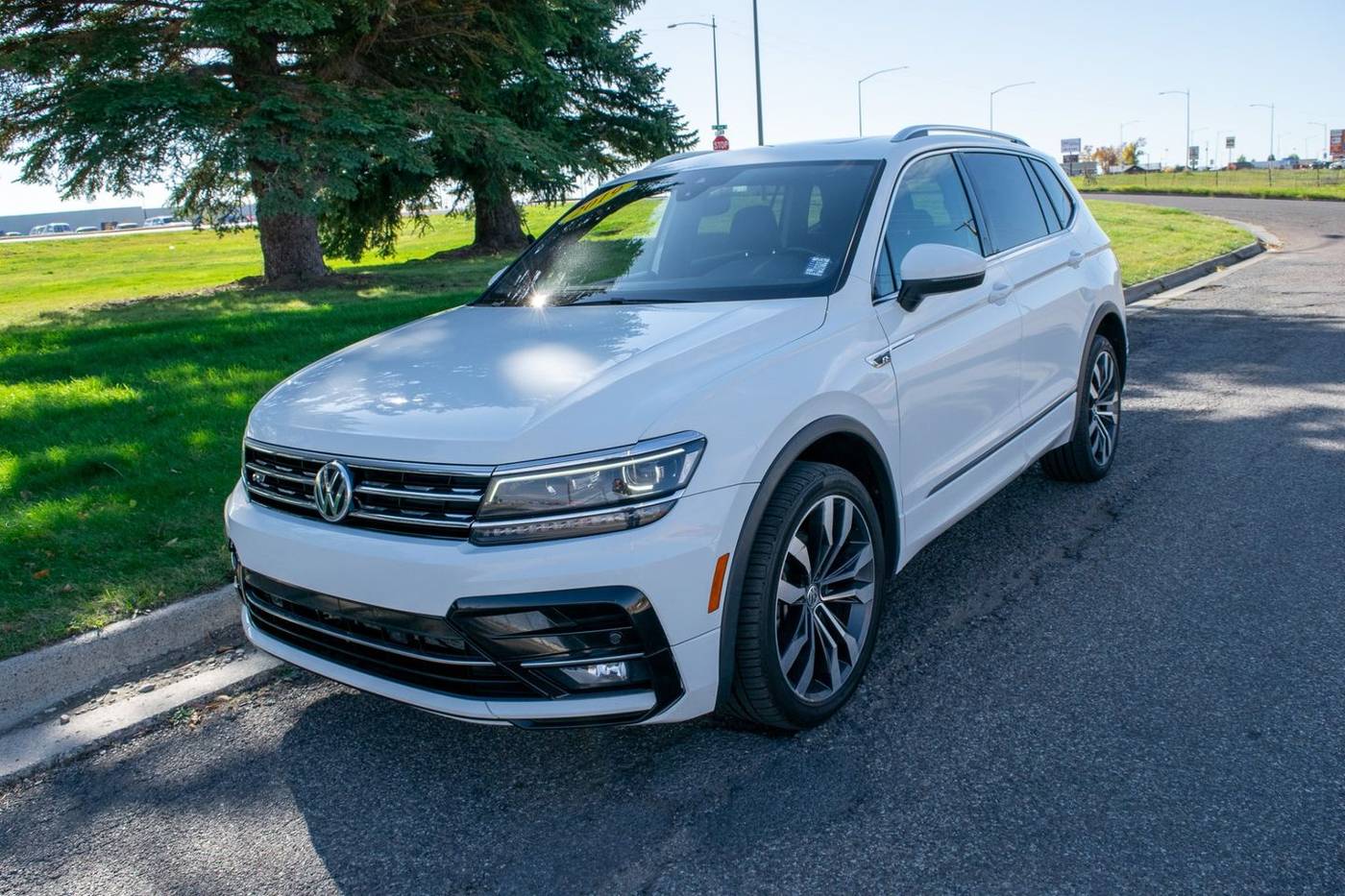 2019 Volkswagen Tiguan SEL Premium R-Line — SUV — 108,103 mi — Great Falls, MT