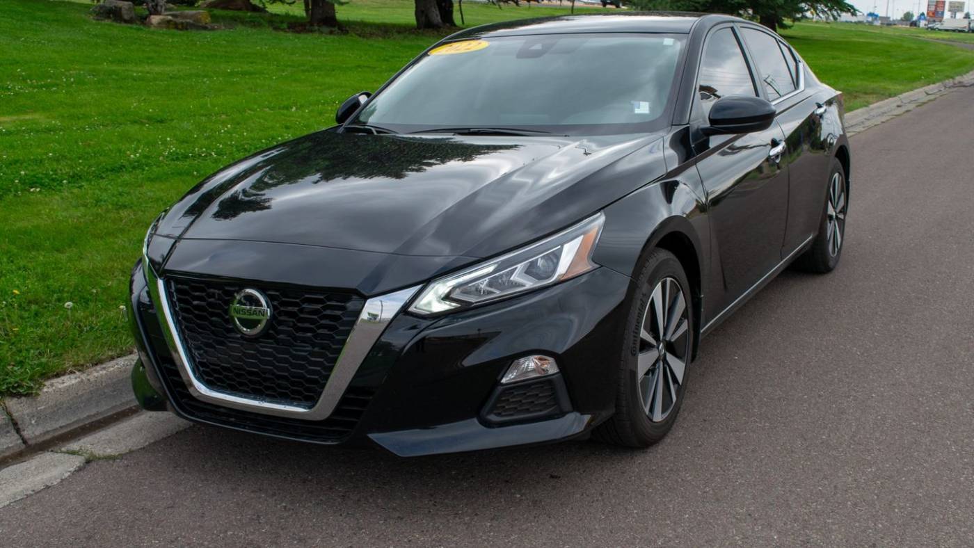 2022 Nissan Altima SV — Sedan — 29,413 mi — Great Falls, MT
