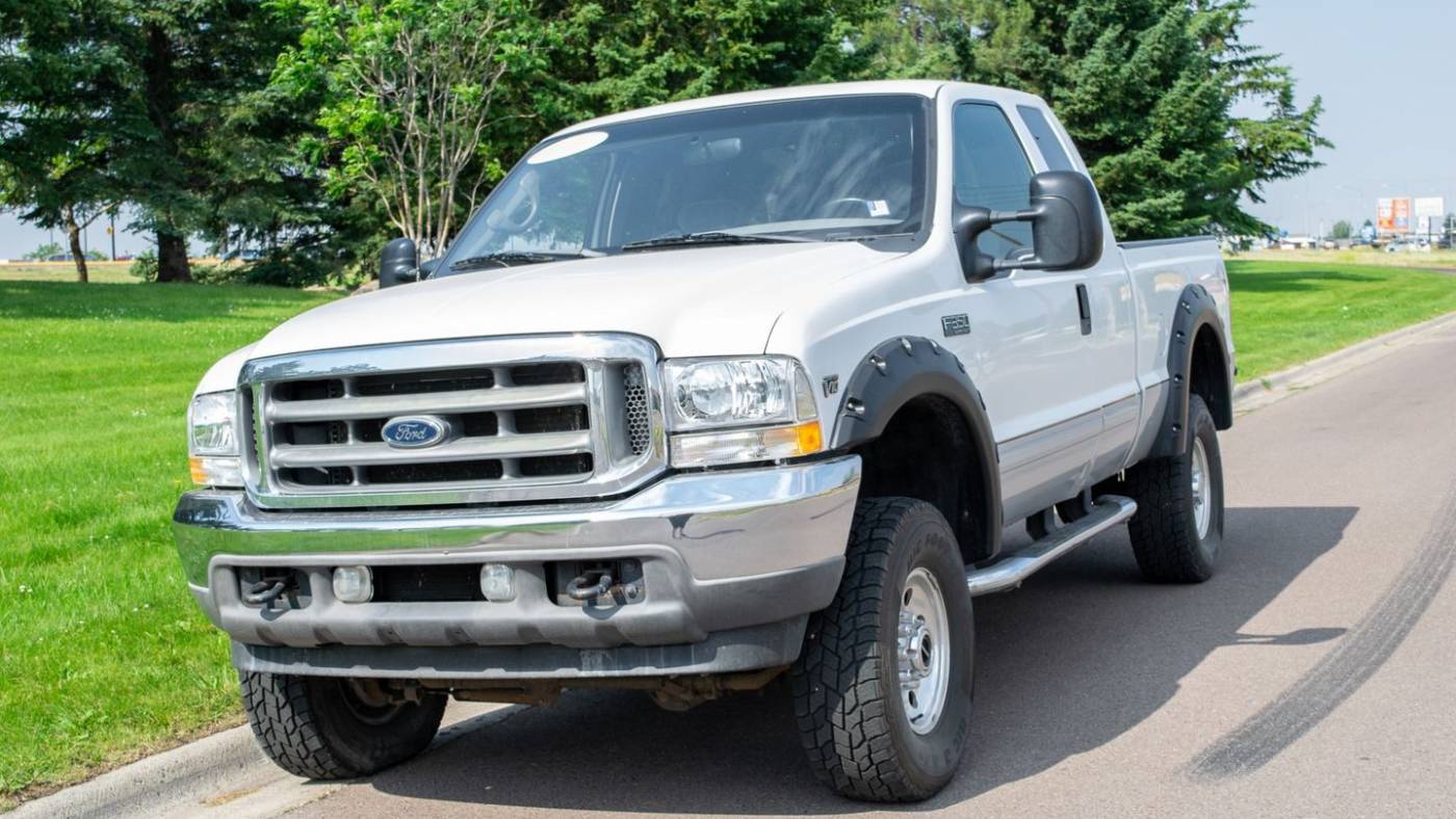 2001 Ford Super Duty F-350 XLT — Pickup Truck — 157,833 mi — Great Falls, MT