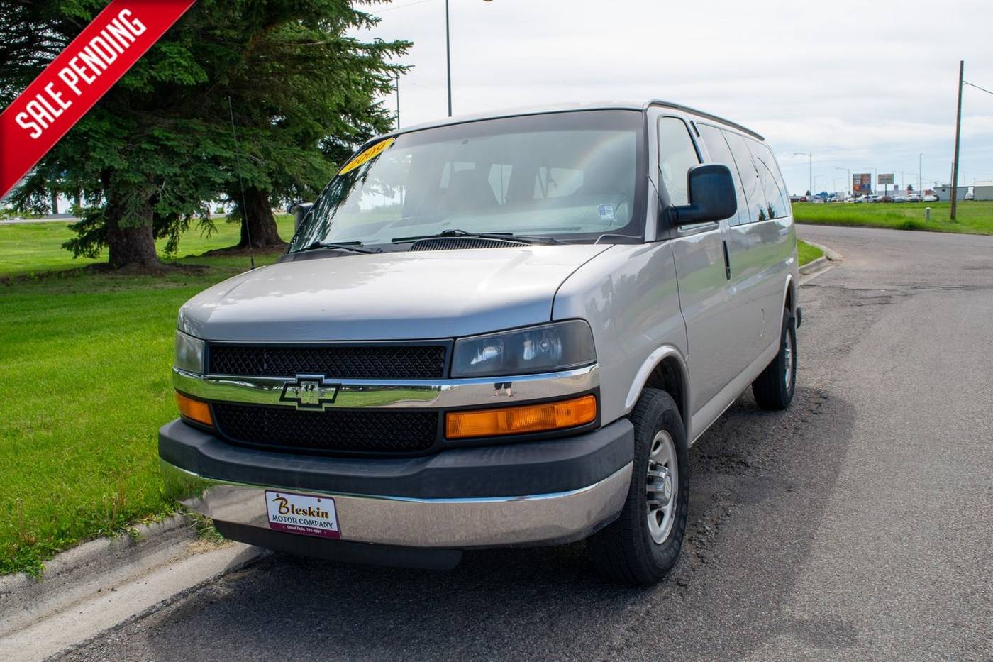 2009 Chevrolet Express Passenger Base — Passenger Van — 72,591 mi — Great Falls, MT