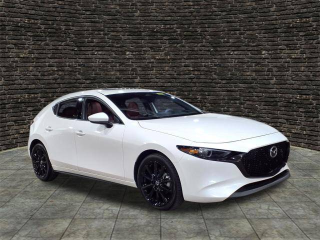 2024 Mazda Mazda3 Premium — Hatchback — 10,285 mi — Verona, NJ