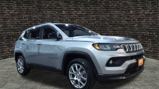 2022 Jeep Compass Latitude Lux — SUV — 18,055 mi — Verona, NJ