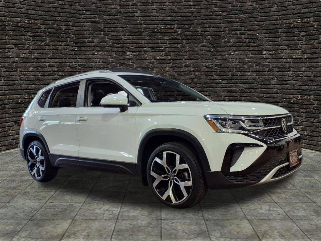 2022 Volkswagen Taos SEL — SUV — 10,436 mi — Verona, NJ