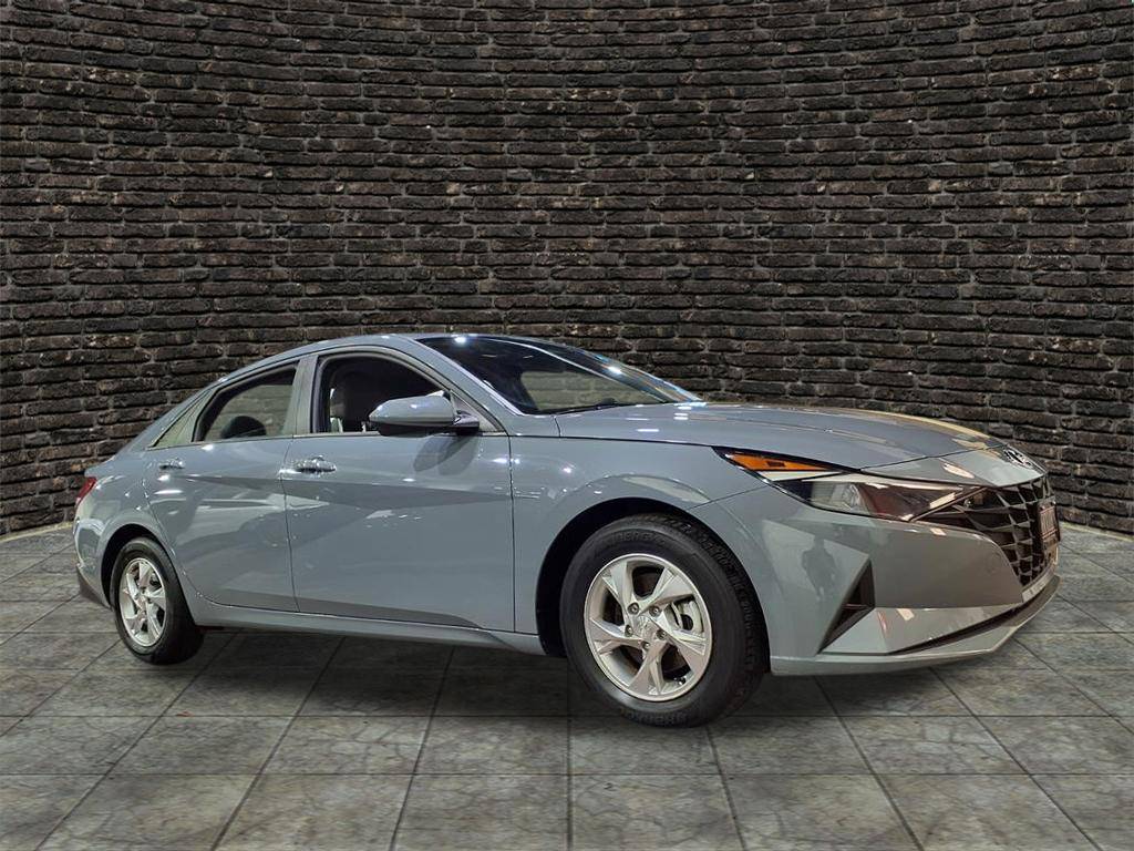 2023 Hyundai Elantra SE — Sedan — 14,273 mi — Verona, NJ