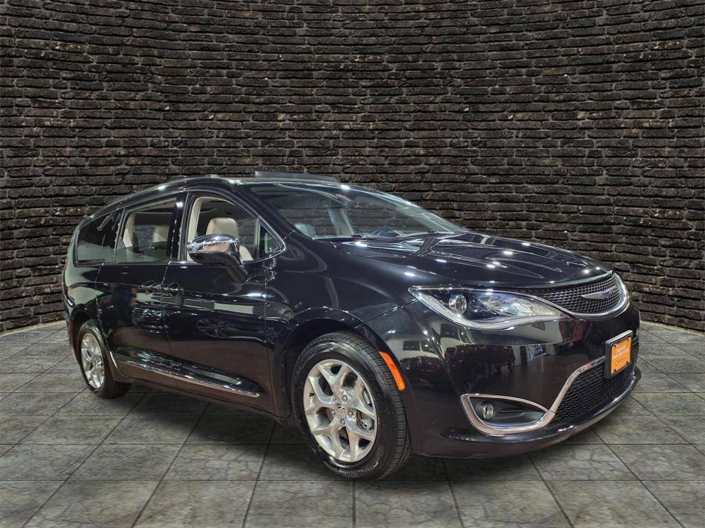 2020 Chrysler Pacifica Limited — Minivan — 64,407 mi — Verona, NJ