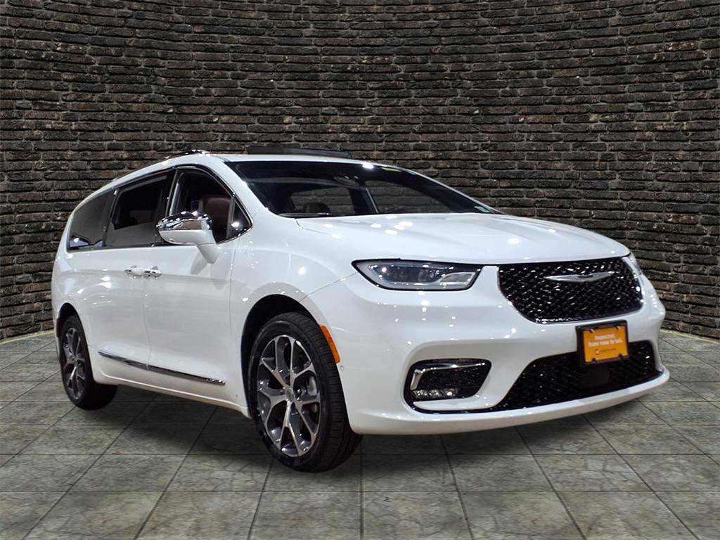2021 Chrysler Pacifica Limited — Minivan — 39,503 mi — Verona, NJ