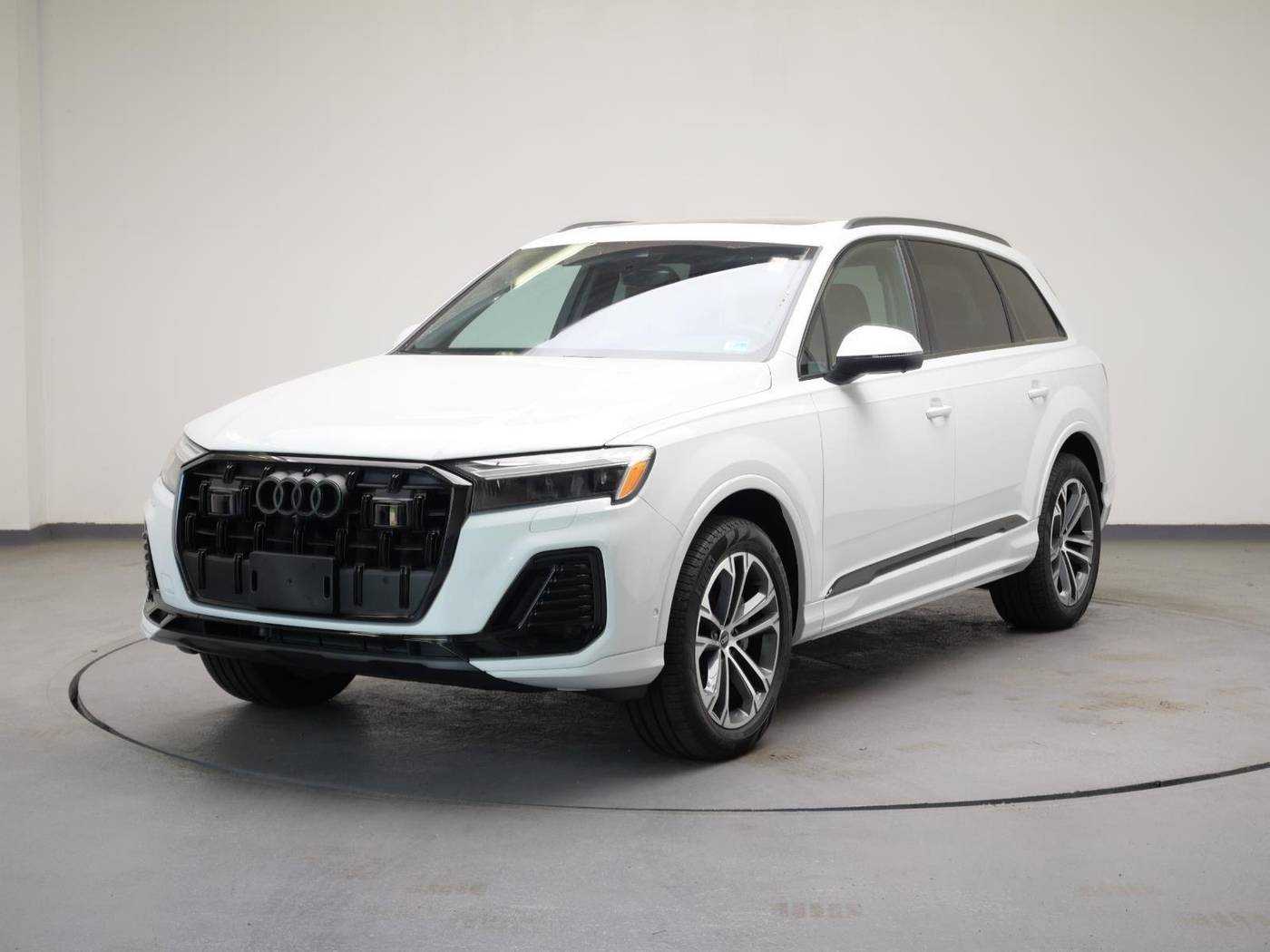 2025 Audi Q7 Premium Plus — SUV — 7,708 mi — Hampton, VA