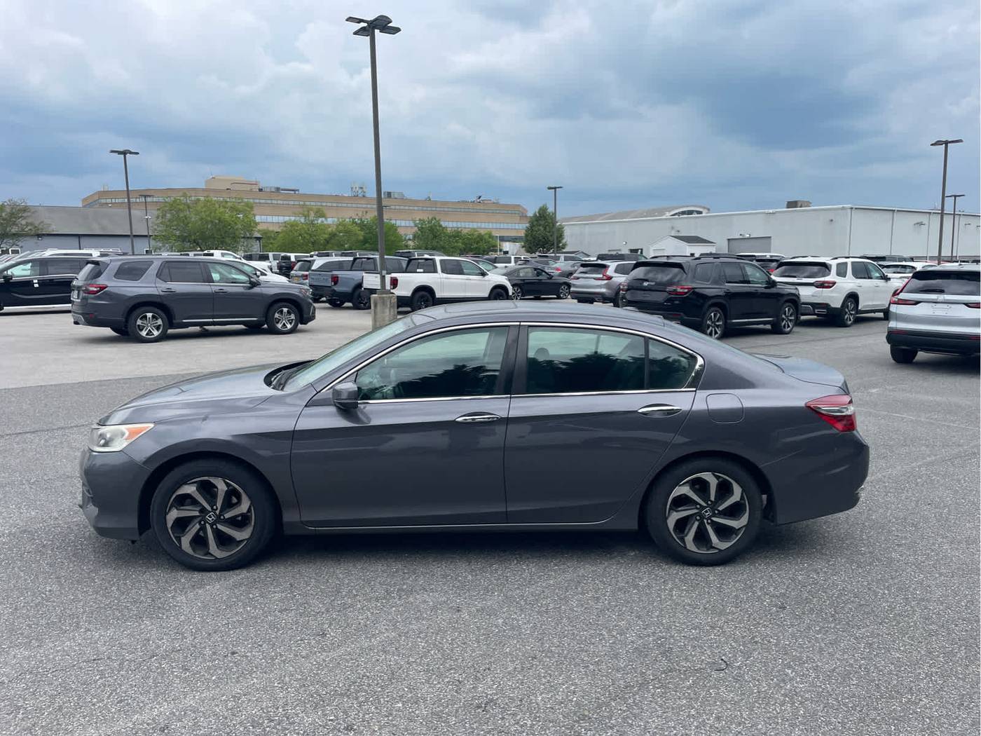 2017 Honda Accord EX — Sedan — 136,745 mi — Cockeysville, MD