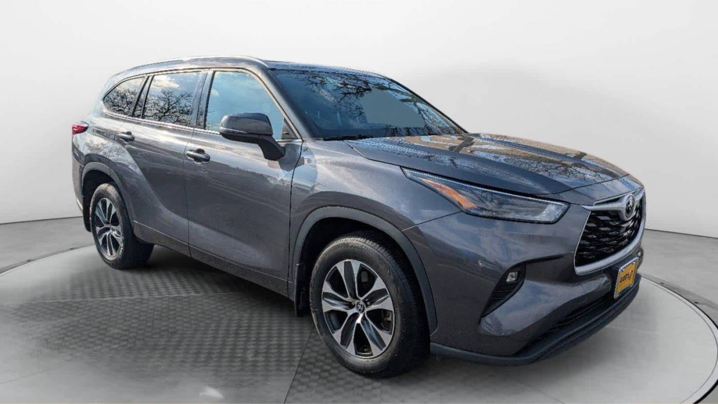 2022 Toyota Highlander XLE — SUV — 54,197 mi — Cockeysville, MD