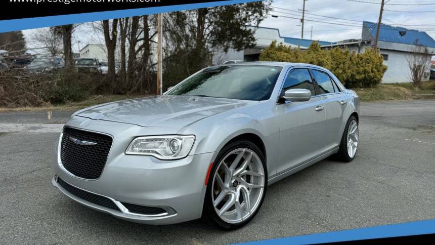 2019 Chrysler 300 Touring — Sedan — 136,131 mi — Concord, NC