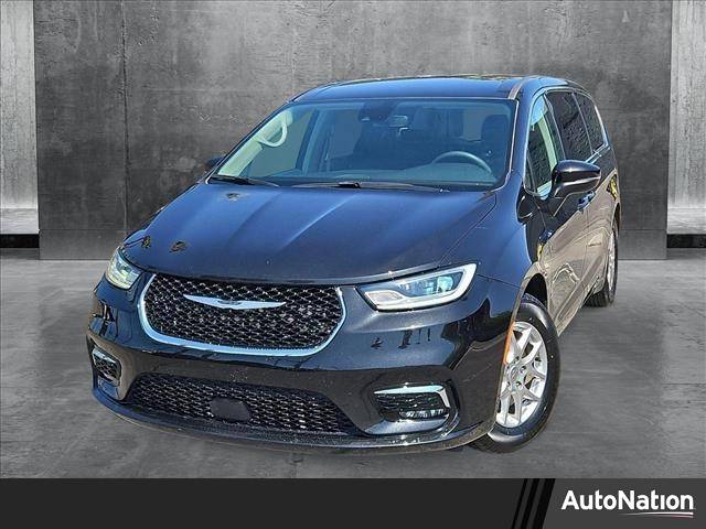2023 Chrysler Pacifica Touring L — Minivan — 62,950 mi — Las Vegas, NV