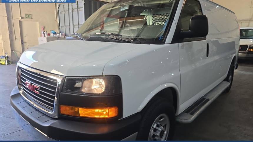 2022 GMC Savana Cargo Van Base — Cargo Van — 18,559 mi — Kihel, HI