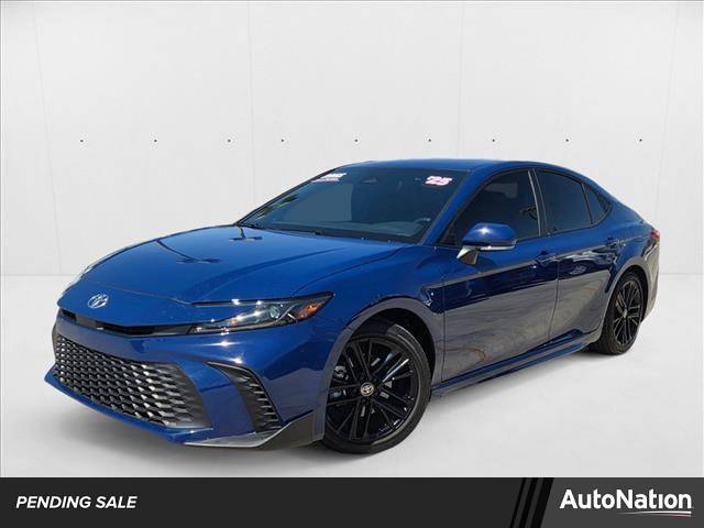 2025 Toyota Camry Hybrid SE — Sedan — 18,829 mi — Las Vegas, NV